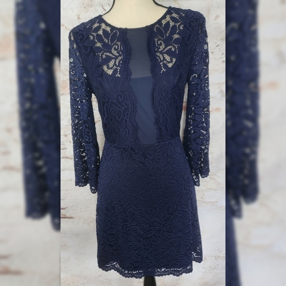 Laundry By Shelli Segal Lace Dress Sz 2 - Picture 1 of 7